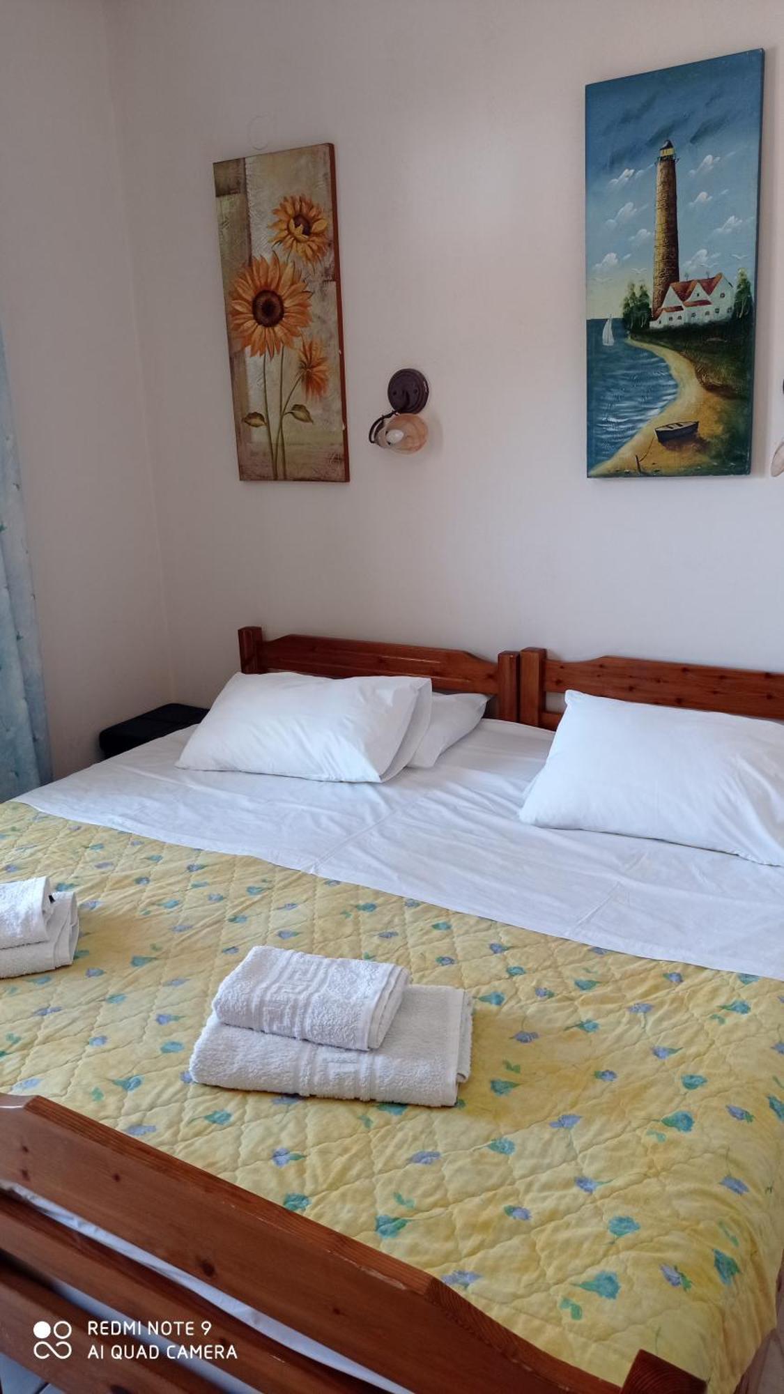 Greek House Hotel Neos Marmaras Ruang foto