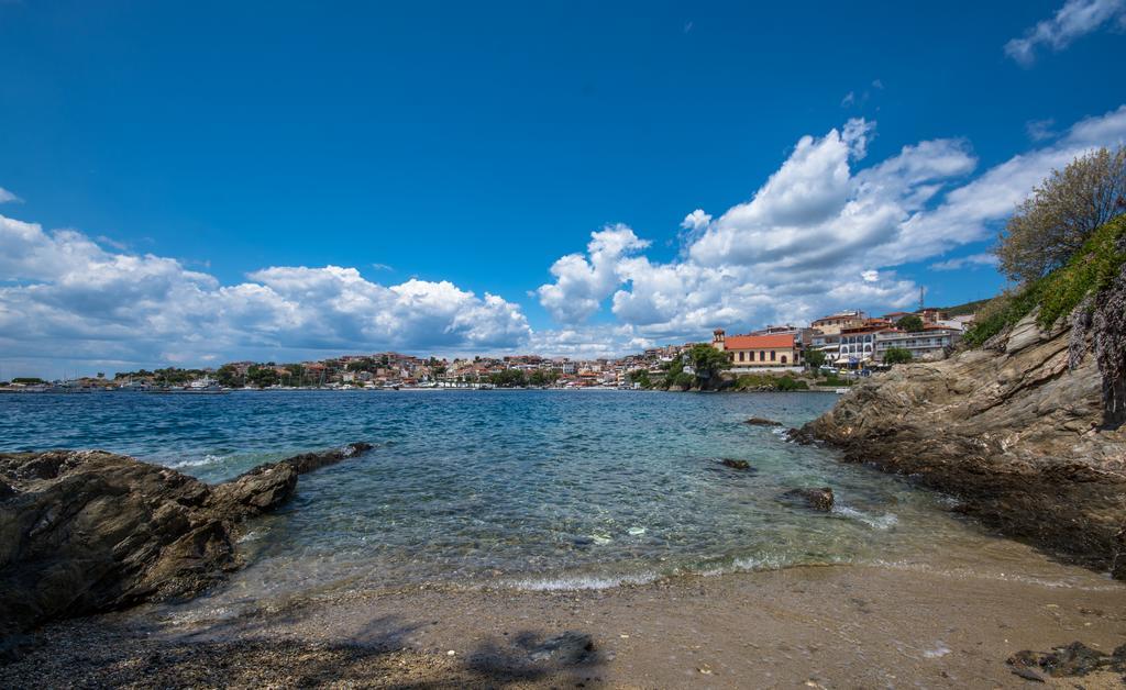 Greek House Hotel Neos Marmaras Bagian luar foto