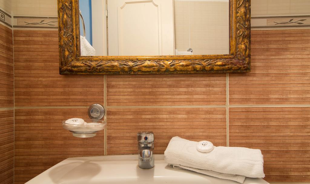 Greek House Hotel Neos Marmaras Bagian luar foto